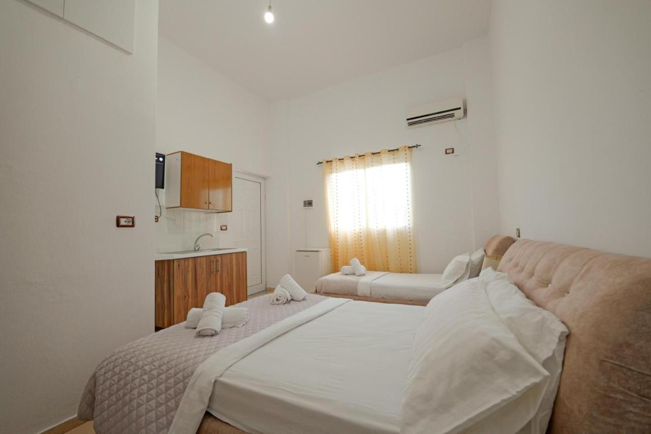 Sunflower Hotel Ксамил Экстерьер фото