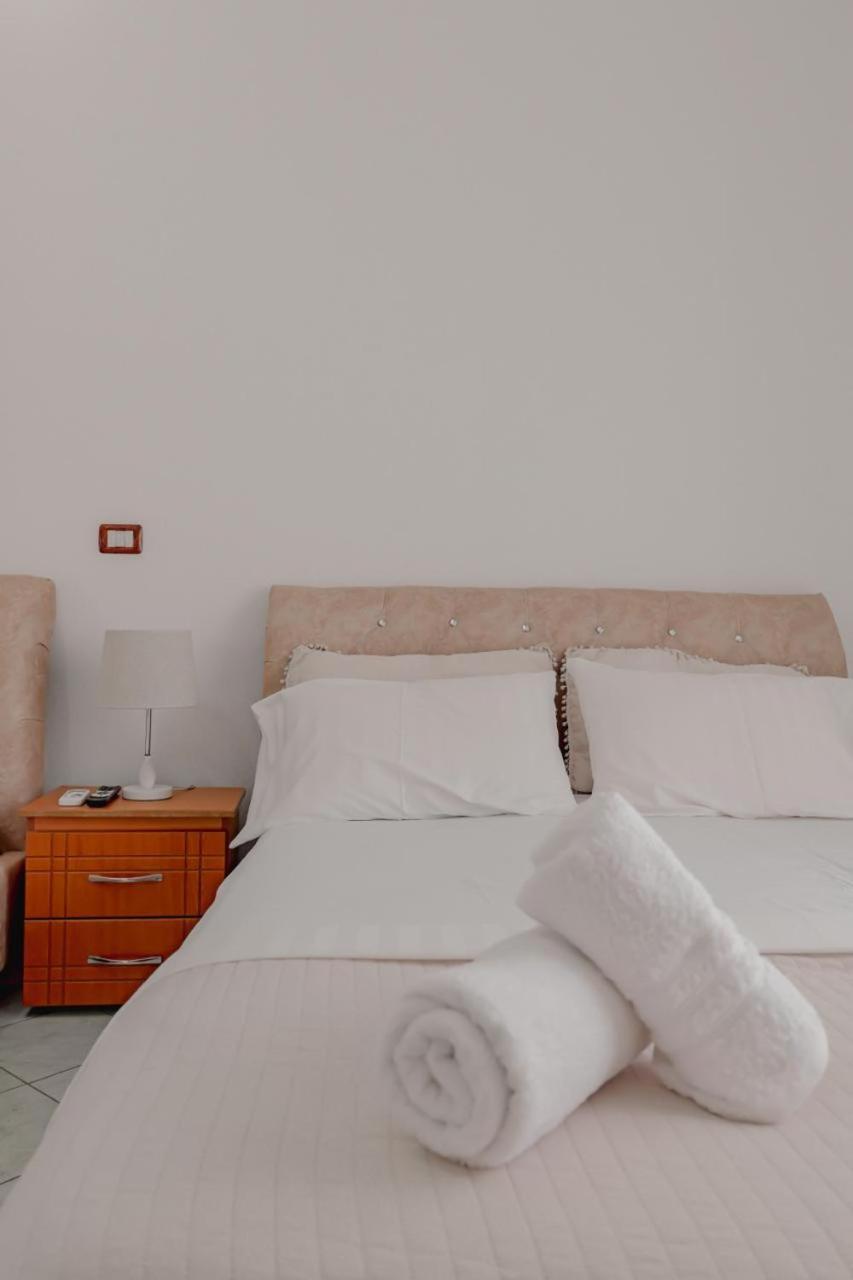 Sunflower Hotel Ксамил Экстерьер фото