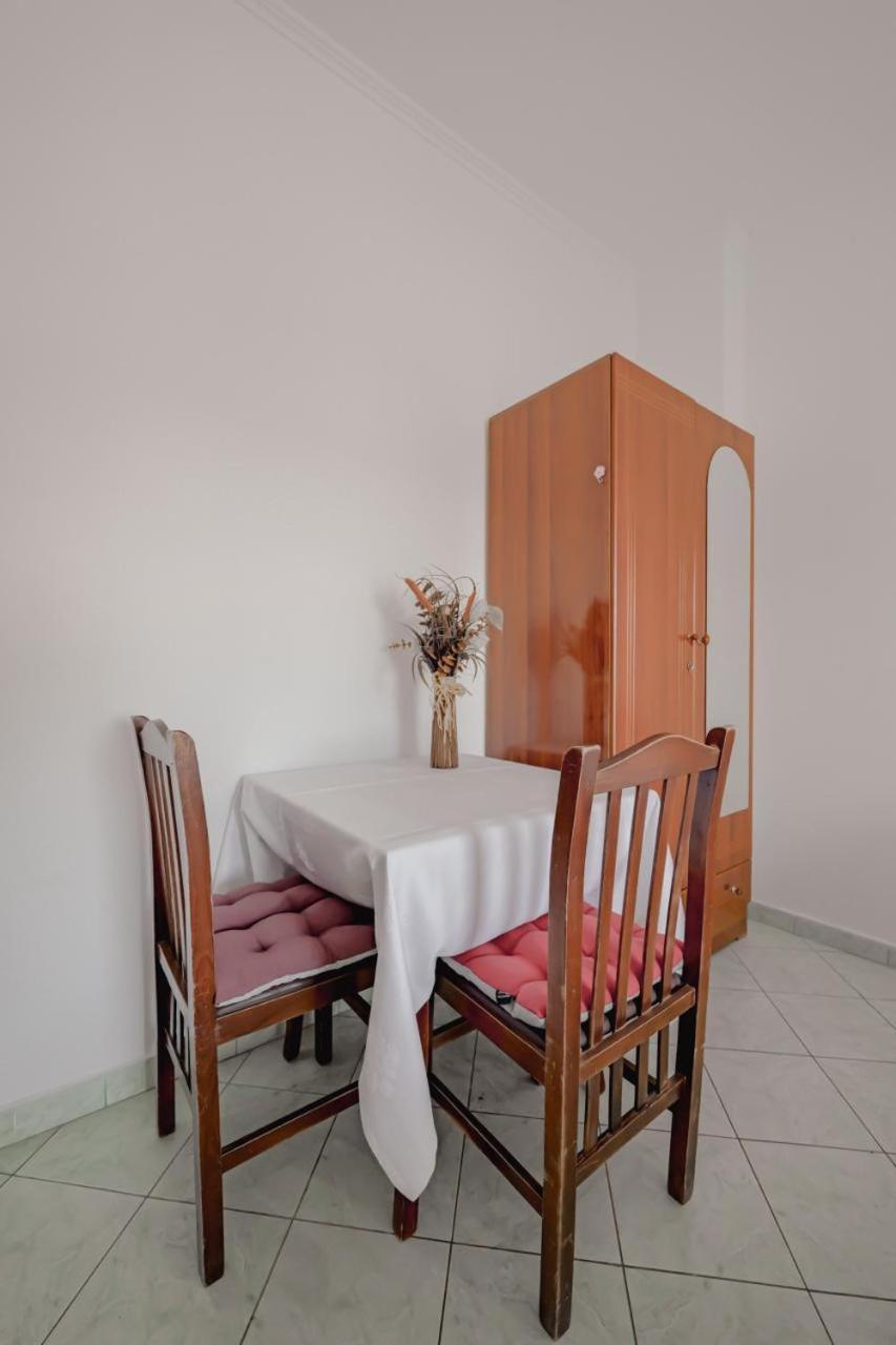 Sunflower Hotel Ксамил Экстерьер фото