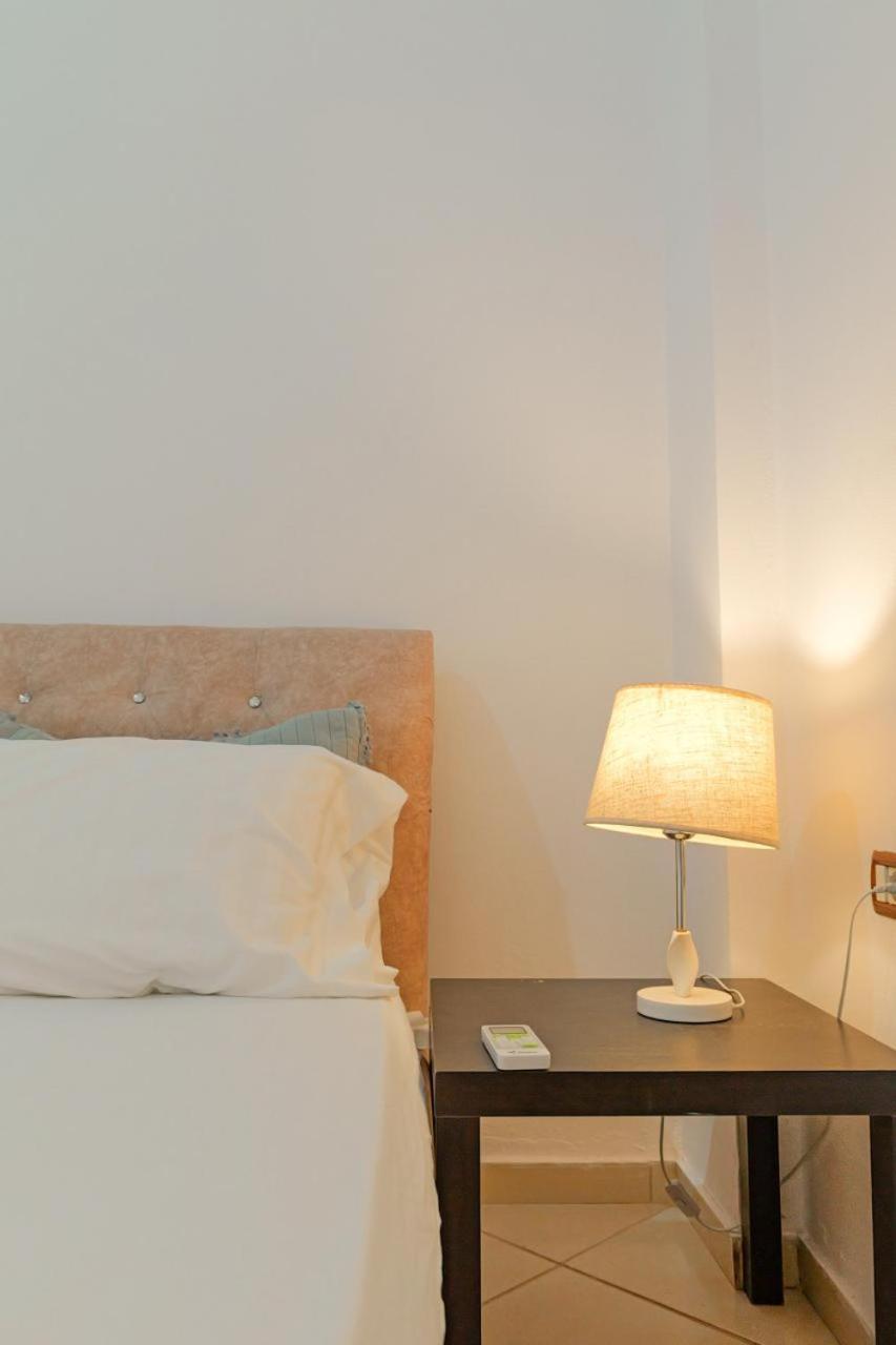 Sunflower Hotel Ксамил Экстерьер фото
